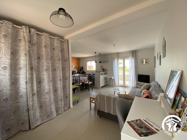 TV - Les Argelats - SALSES LE CHATEAU (SALSES LE CHATEAU)