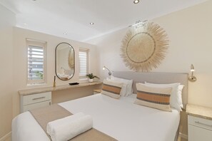 1 غرفة نوم وخزنة داخل الغرفة ومكواة/لوح كي وخدمة الإنترنت