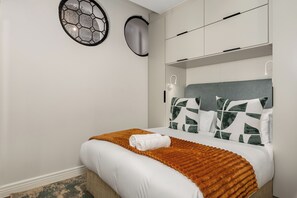 1 chambre, fer et planche à repasser, Wi-Fi, draps fournis