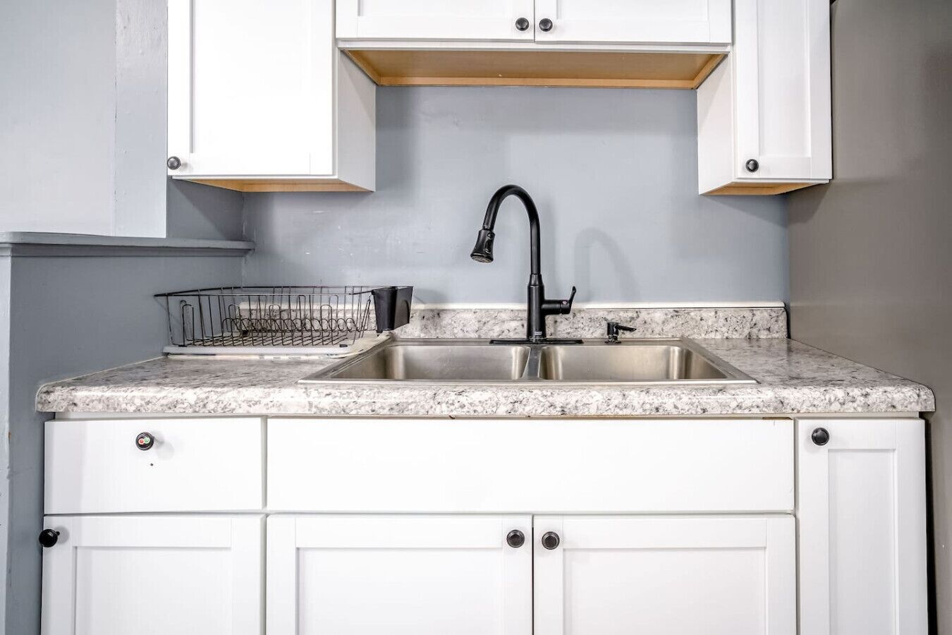 冰箱、微波炉、烤箱、炉灶