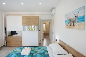 2 slaapkamers, een strijkplank/strijkijzer, wifi, beddengoed