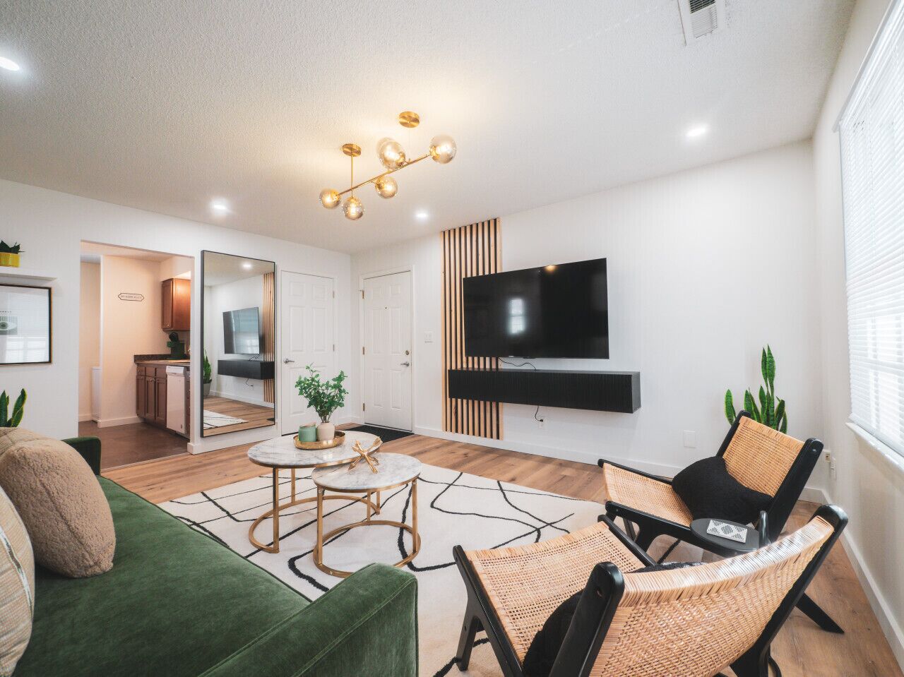 The Urban Nest Retreat - Lawrence, KS