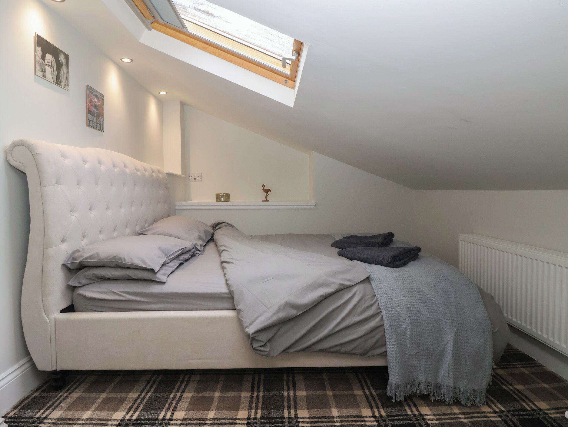 3 bedrooms, individually decorated, individually furnished, free WiFi