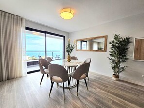 Dining - Sea View Garajau II by Rentallido (Caniço)