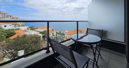 Sea View Garajau II by Rentallido