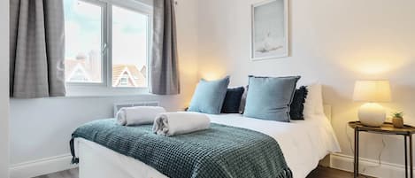 2 bedrooms, iron/ironing board, travel cot, bed sheets
