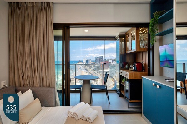 1 bedroom, iron/ironing board, internet, bed sheets