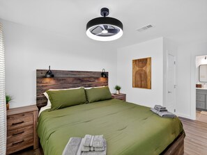 3 bedrooms, WiFi, bed sheets