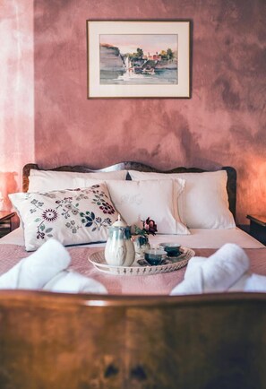 2 bedrooms, iron/ironing board, WiFi, bed sheets - Victor’s Traditional House – Chlomos, Corfu (Χλομός)