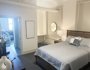 1 غرفة نوم ومكتب وواي فاي وملاءات أسرّة