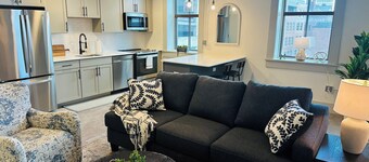 Beautifully Furnished 1-Bedroom Located in Historic Building-Downtown Rochester