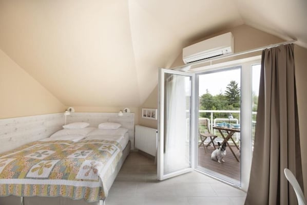 1 chambre, fer et planche à repasser, Wi-Fi, draps fournis