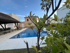 Pool - Chalet 'Villa Amira' with Sea Views, Wi-Fi, and Air Conditioning (Benahavís)