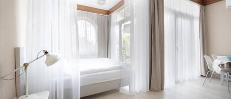 1 chambre, fer et planche à repasser, Wi-Fi, draps fournis