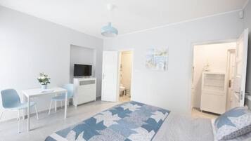 2 Schlafzimmer, Bügeleisen/Bügelbrett, WLAN, Bettwäsche