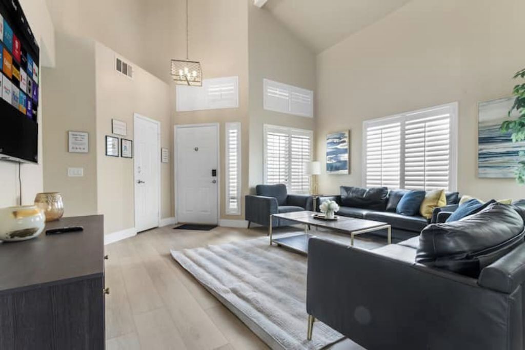 Smart TV, video games