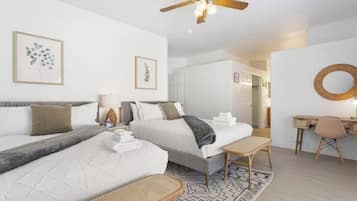 4 bedrooms, desk, iron/ironing board, travel crib