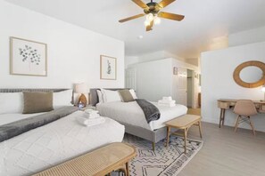 4 bedrooms, desk, iron/ironing board, travel crib - Beautiful 4BD Escape w/ Pool, BBQ & Pool Table! (North Las Vegas)