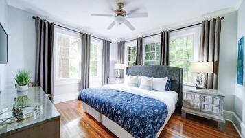2 bedrooms, desk, iron/ironing board, travel crib
