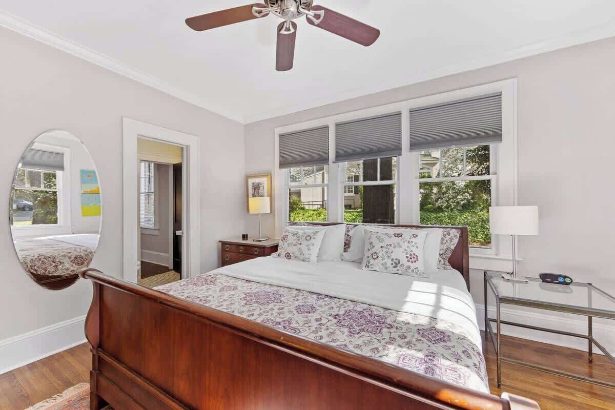 2 bedrooms, iron/ironing board, travel crib, WiFi