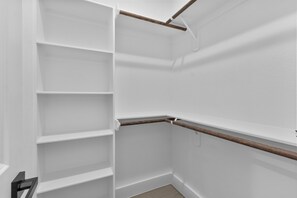 Interior - Spacious ,Luxury 3-bedroom apartment in Houston with Games ,Smart Tv,Wifi (Houston)