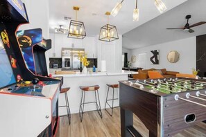 Spielezimmer
