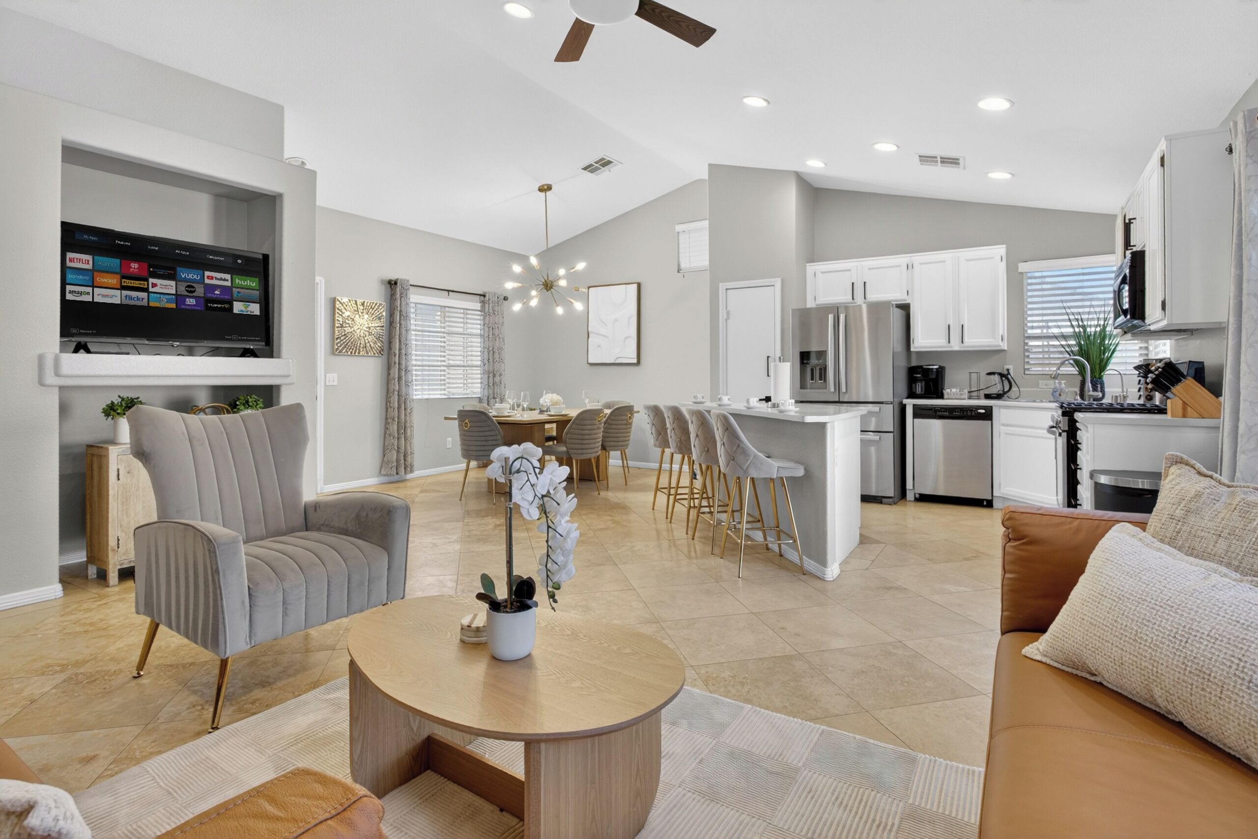 TV connectée, cheminée