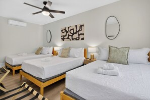 5 bedrooms, iron/ironing board, travel crib, free WiFi - Spectacular 5BR Home: Pool and Relaxing Space! (North Las Vegas)