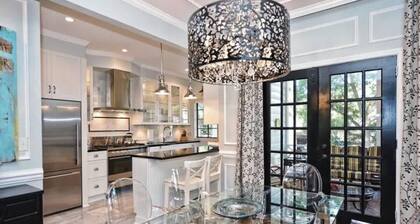 Plush Myers Park 2BR King Condo | Porch | Private