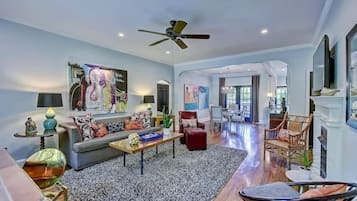 TV, fireplace, offices