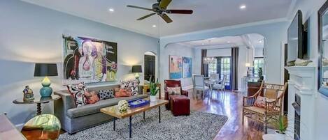 TV, fireplace, offices