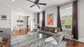 Televisión y oficina