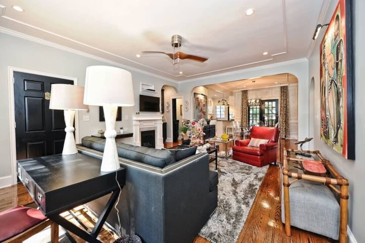 电视、壁炉、办公室