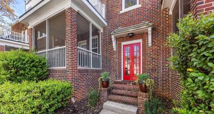 Cozy Dilworth 1BR King Condo | Porch | Walkable