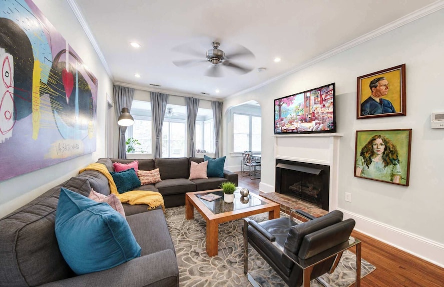 Historic Myers Park 2br Apartment · Private Sunroom & Free Parking · Near Uptown - Charlotte, NC
