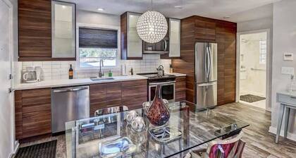 Cozy One-Bedroom Apartment in Myers Park