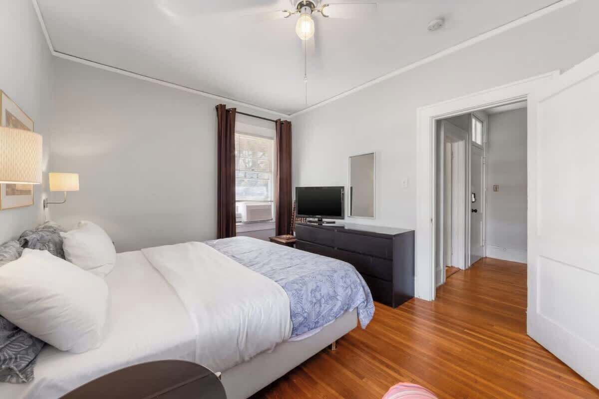 1 bedroom, desk, iron/ironing board, travel cot