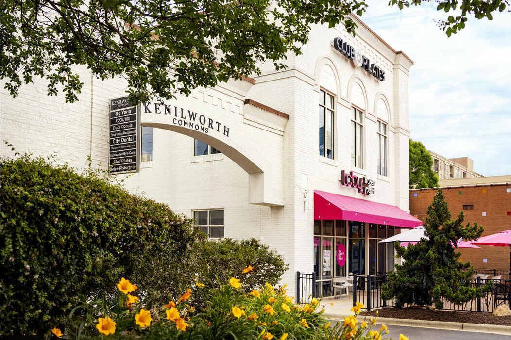 Just 0.5 miles away, East Boulevard is filled with local restaurants, shops, cafés, and neighborhood favorites in the heart of Dilworth.