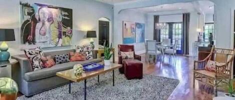 Televisión y oficina