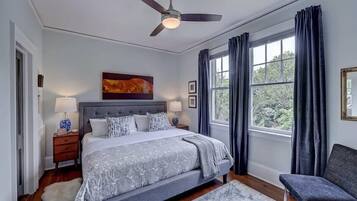 1 bedroom, iron/ironing board, travel cot, WiFi