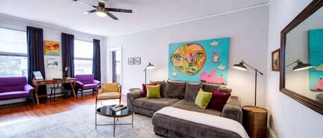 テレビ、書斎 / ワークスペース