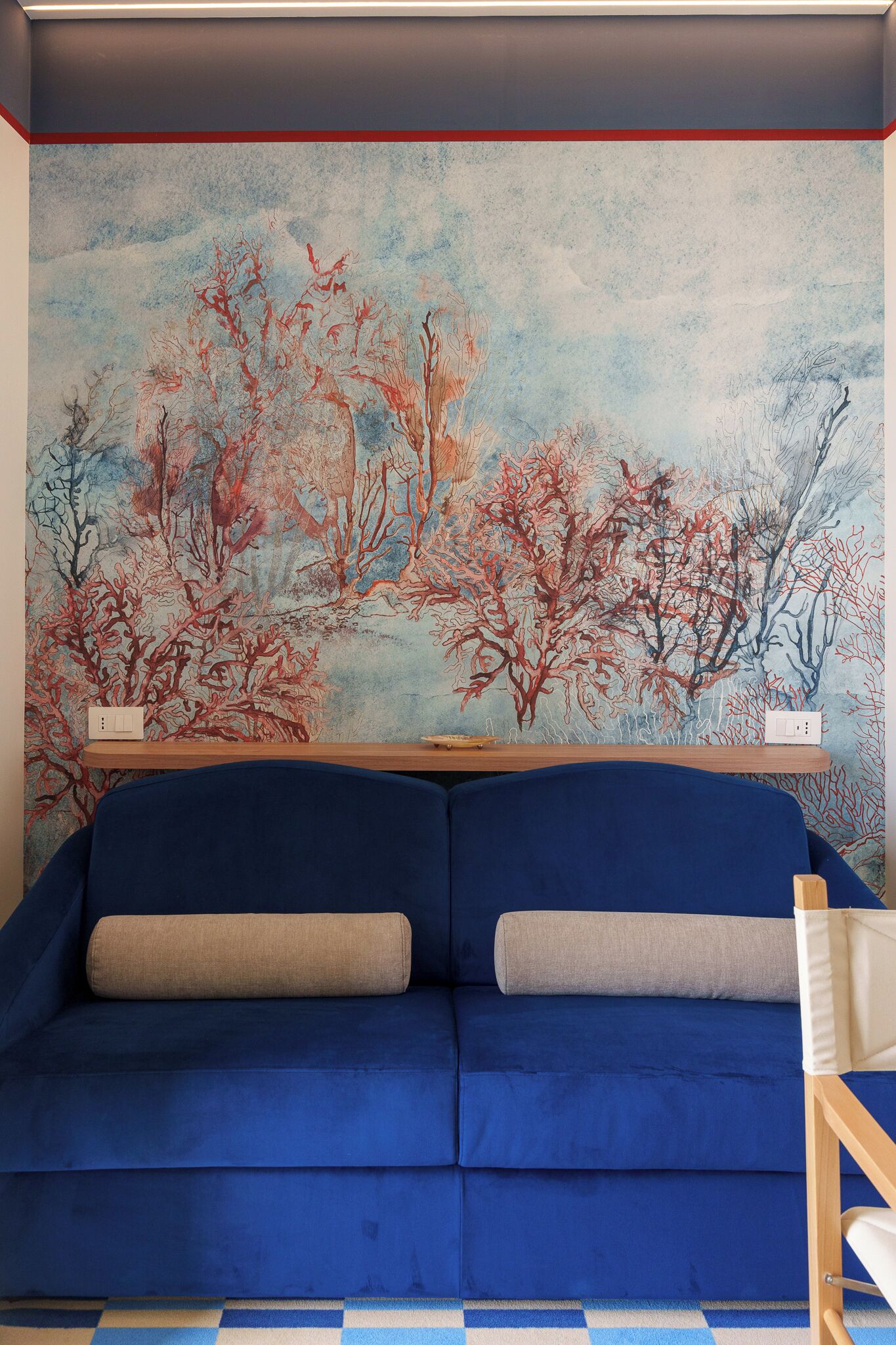 Suite vista mare laterale con balcone | Area soggiorno | Smart TV