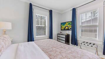 1 bedroom, iron/ironing board, travel crib, WiFi