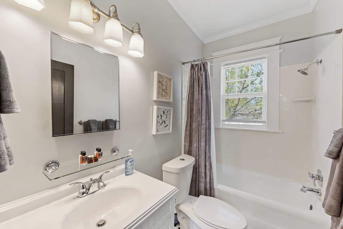 淋浴设施、吹风机