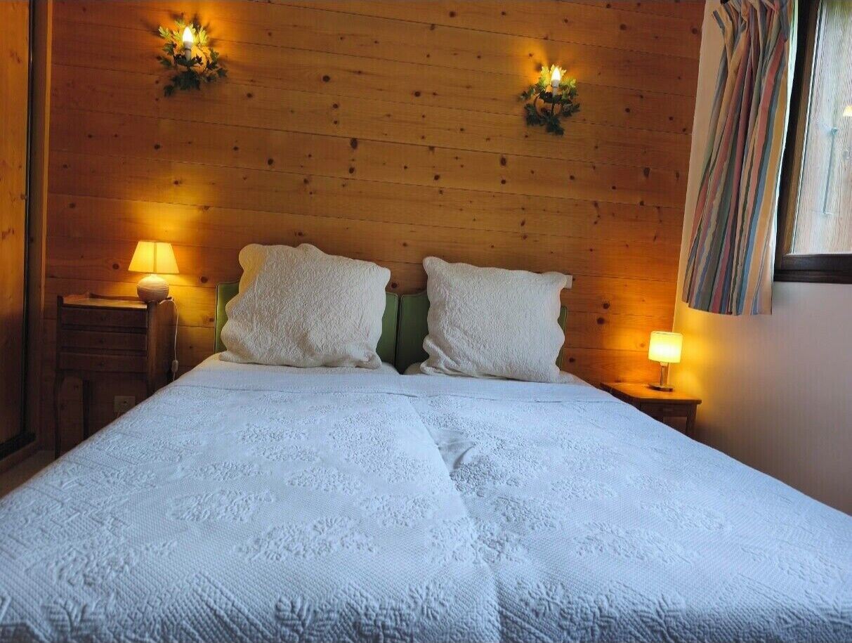 2 soverom, strykejern/-brett, wi-fi og sengetøy