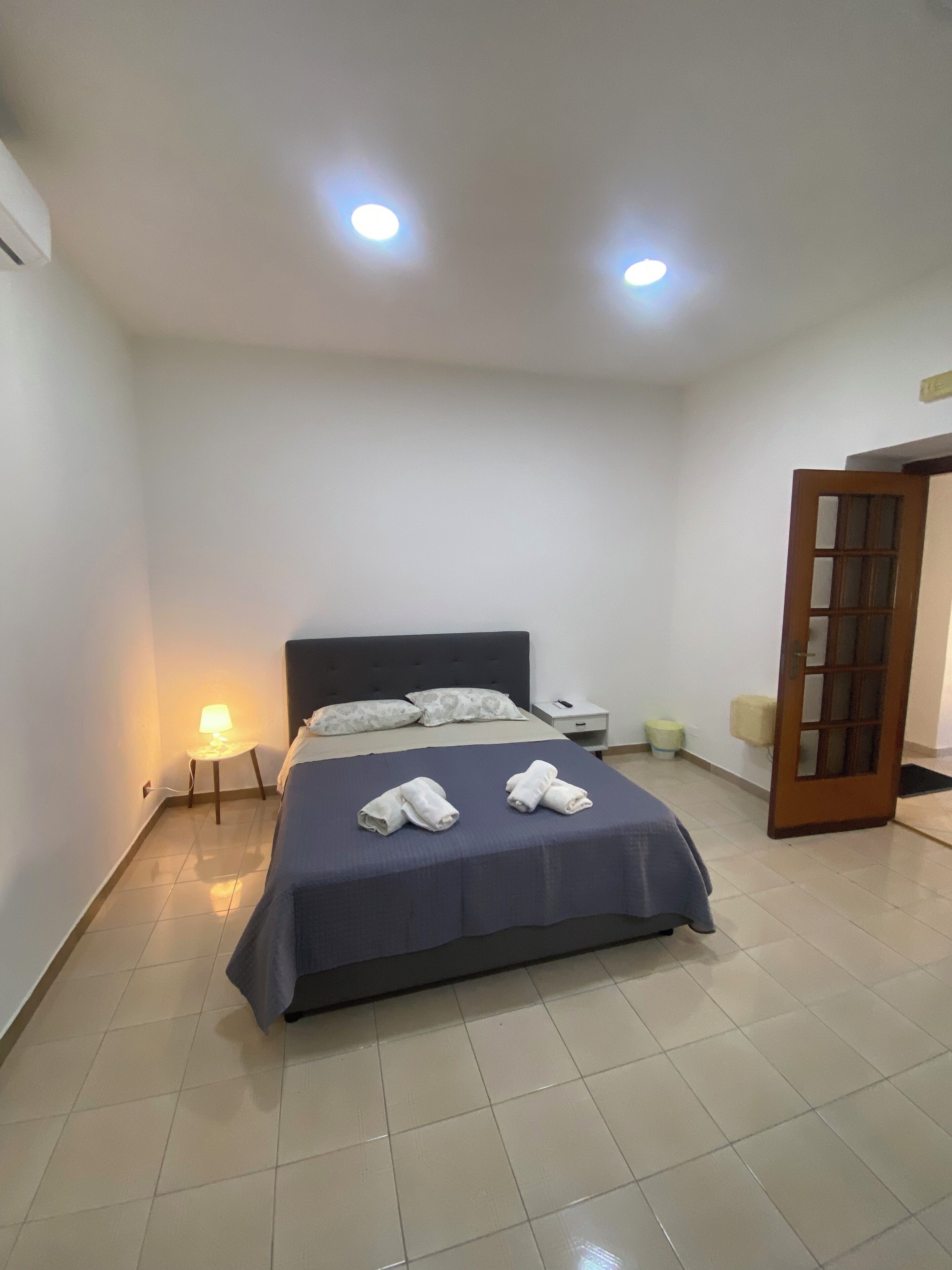 2 soverom, wi-fi og sengetøy