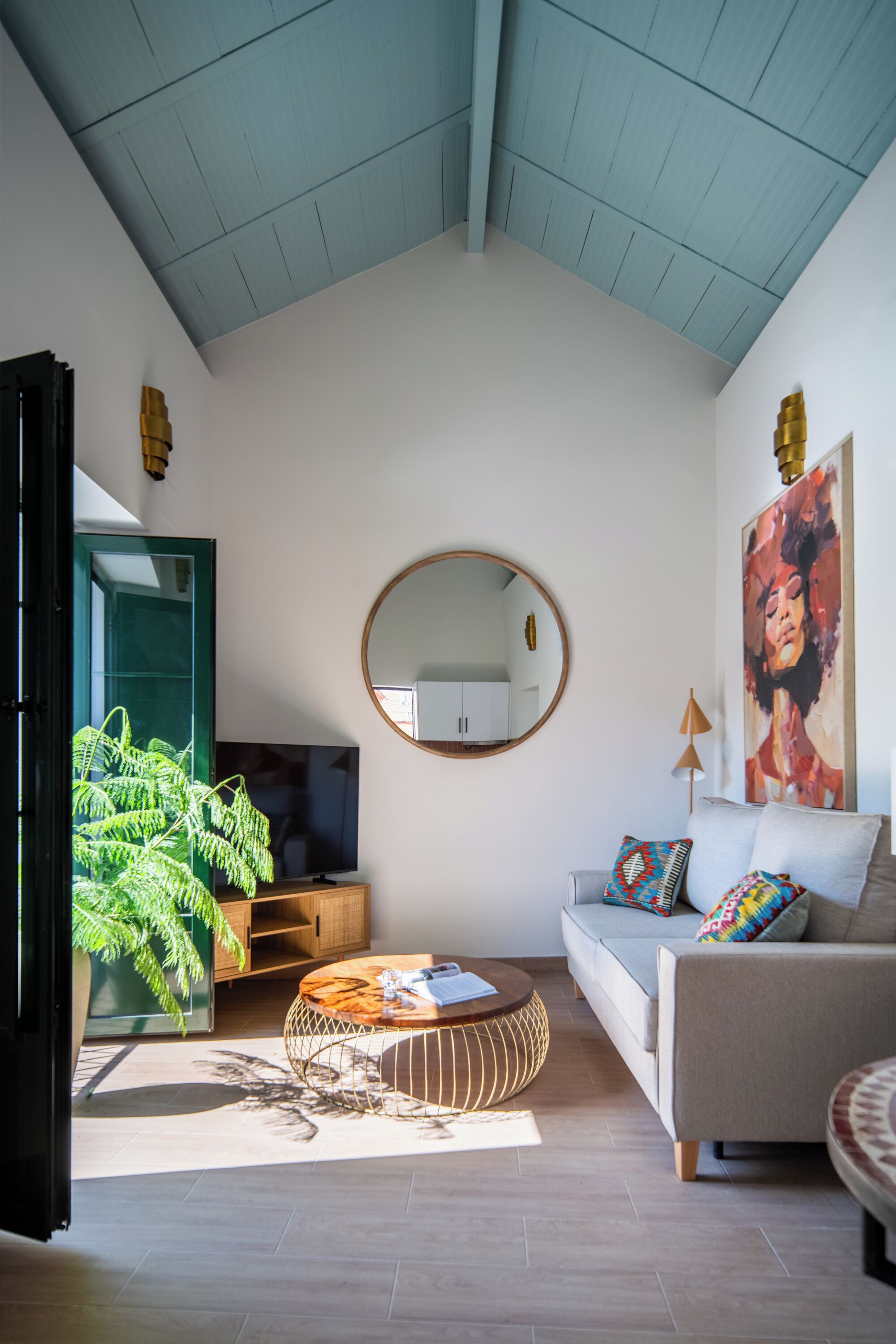 Suite superior | Sala d'estar | Televisor intel·ligent de 55 polzades amb canals per cable 