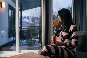 Interior - Magnificent Peaceful 3-Eleven Condo - Tremblant (Mont-Tremblant)