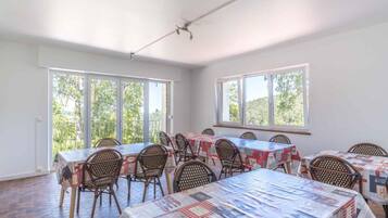 Stuga - balkong | Matsal