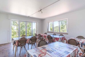Casa de campo, balcón | Comedor